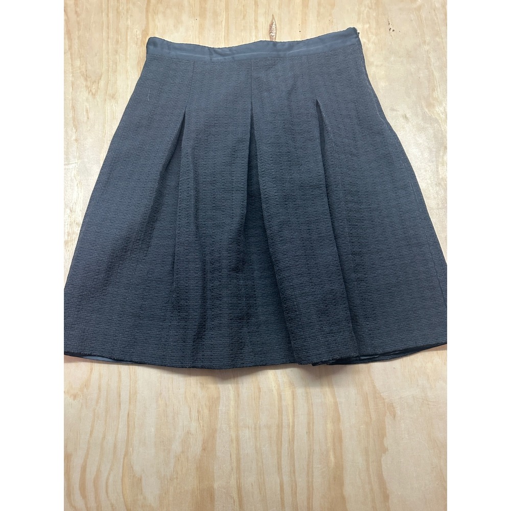 Mario Serrani Italy Black Textured Pleated A-Line Skirt Size 12 Satin Waistband